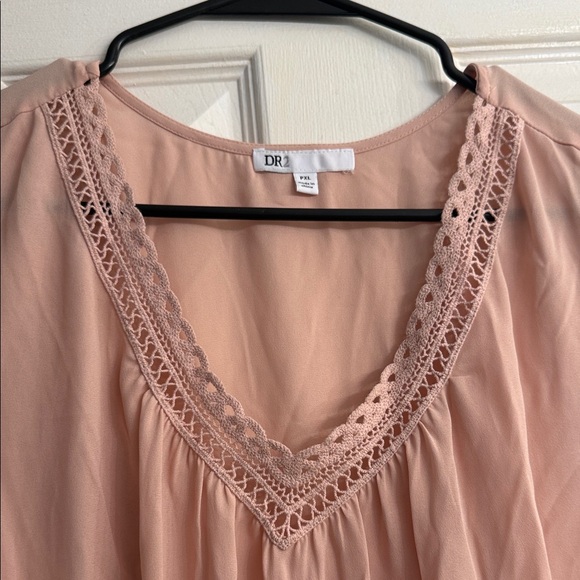 DR2 Blush Lace V-Neck Blouse - Picture 2 of 3